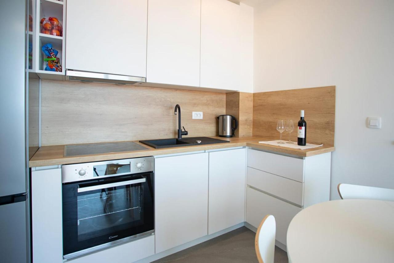 Apartment Belmare Trogir Exteriör bild